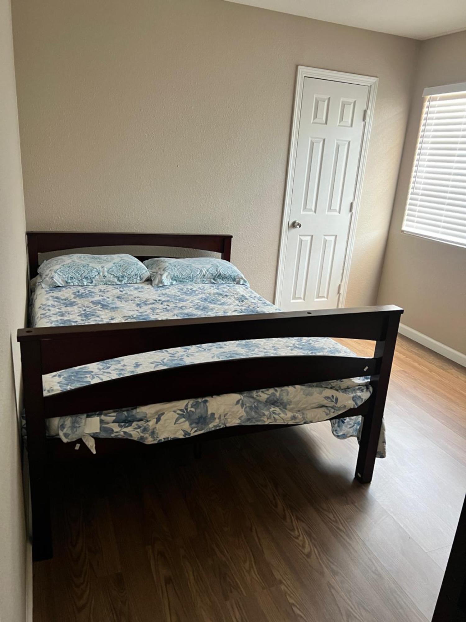 Serene 2Bed 1Bath Condo With Parking Fresno Buitenkant foto