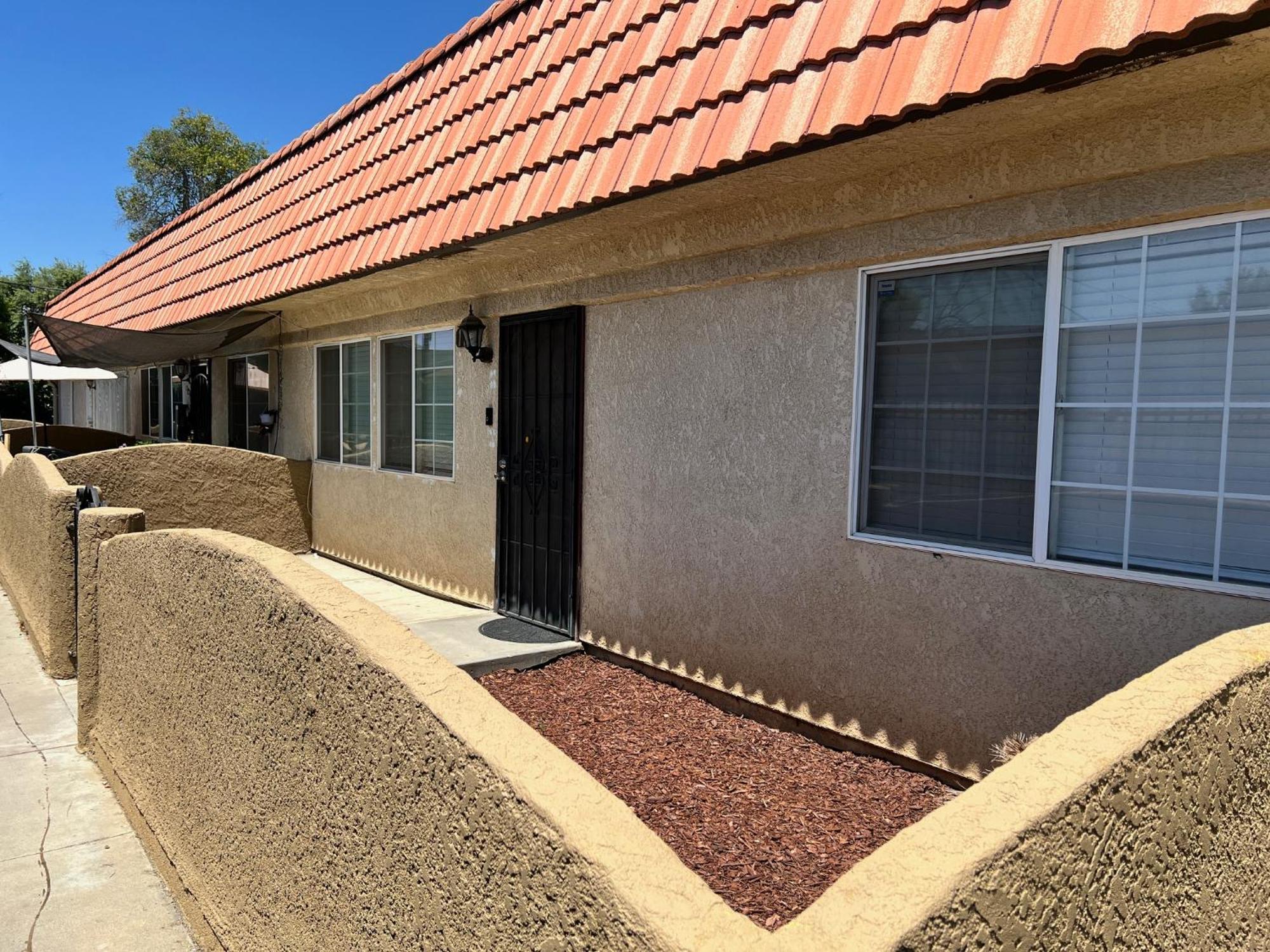 Serene 2Bed 1Bath Condo With Parking Fresno Buitenkant foto